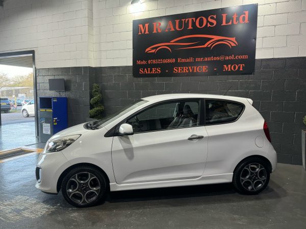Kia Picanto 1.25 EcoDynamics White Euro 5 (s/s) 3dr - Image 24