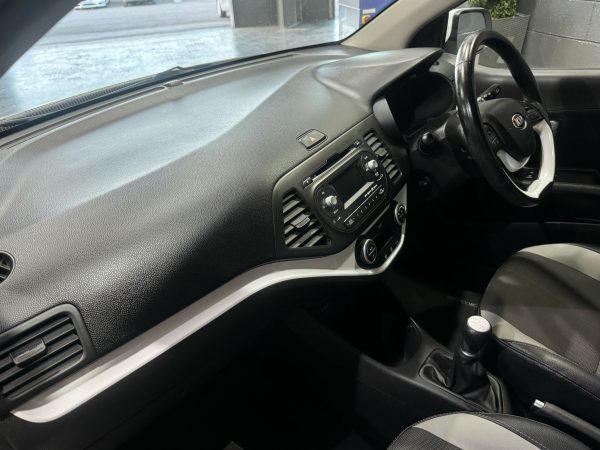 Kia Picanto 1.25 EcoDynamics White Euro 5 (s/s) 3dr - Image 20