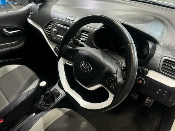 Kia Picanto 1.25 EcoDynamics White Euro 5 (s/s) 3dr - Image 15
