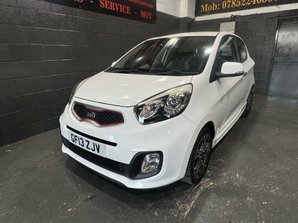 Kia Picanto 1.25 EcoDynamics White Euro 5 (s/s) 3dr - Image 2
