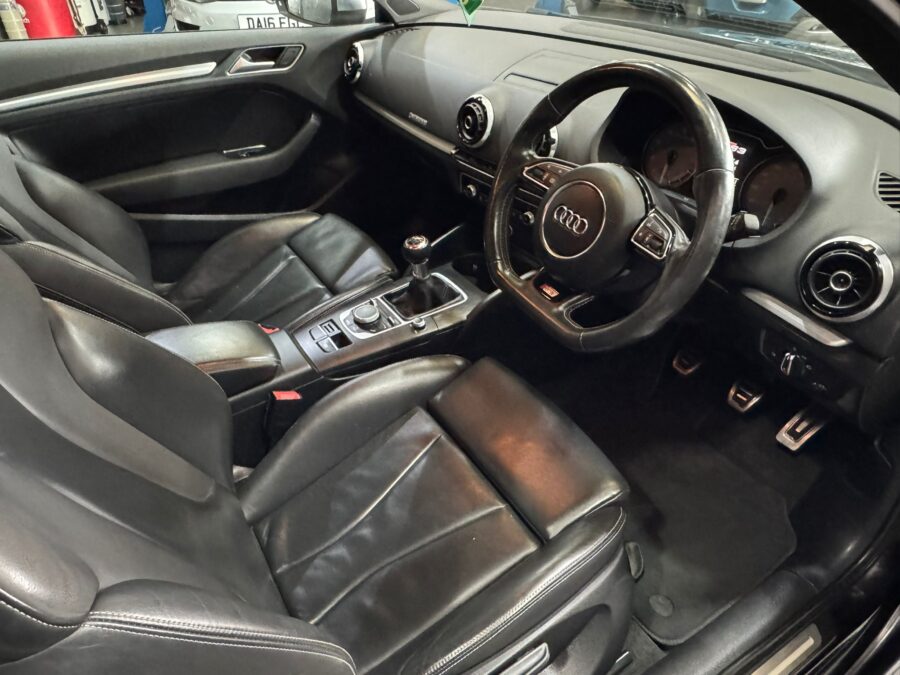 Audi S3 2.0 TFSI quattro Euro 6 (s/s) 3dr
