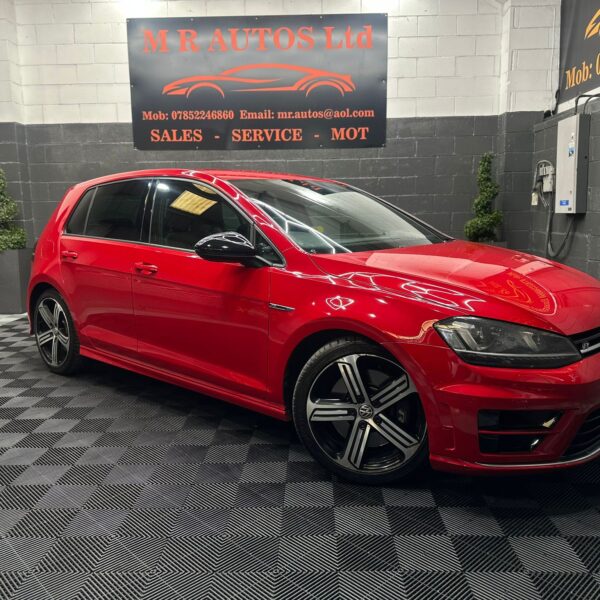 2014 Volkswagen Golf R 2.0 TSI – Manual | 81,987 miles