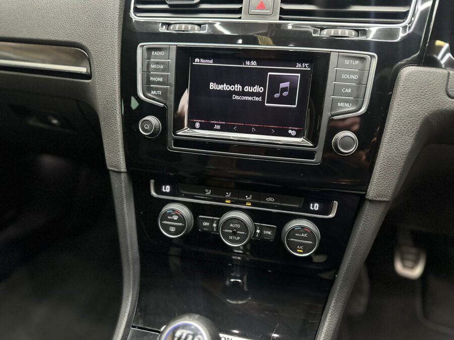 2014 Volkswagen Golf R 2.0 TSI – Manual | 81,987 miles