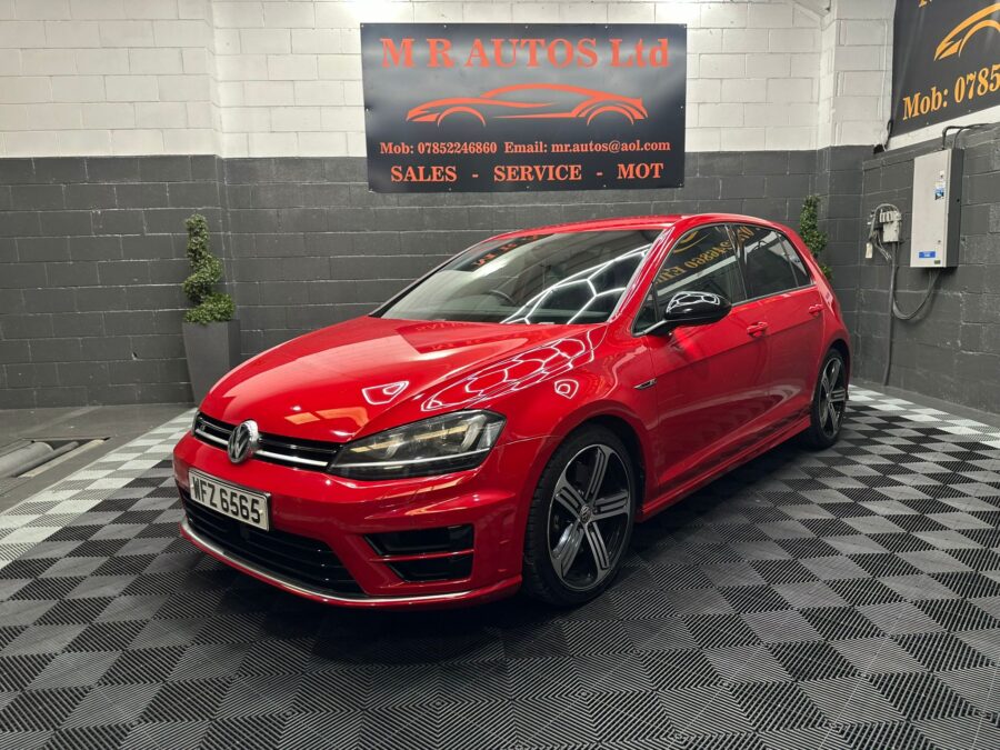 2014 Volkswagen Golf R 2.0 TSI – Manual | 81,987 miles